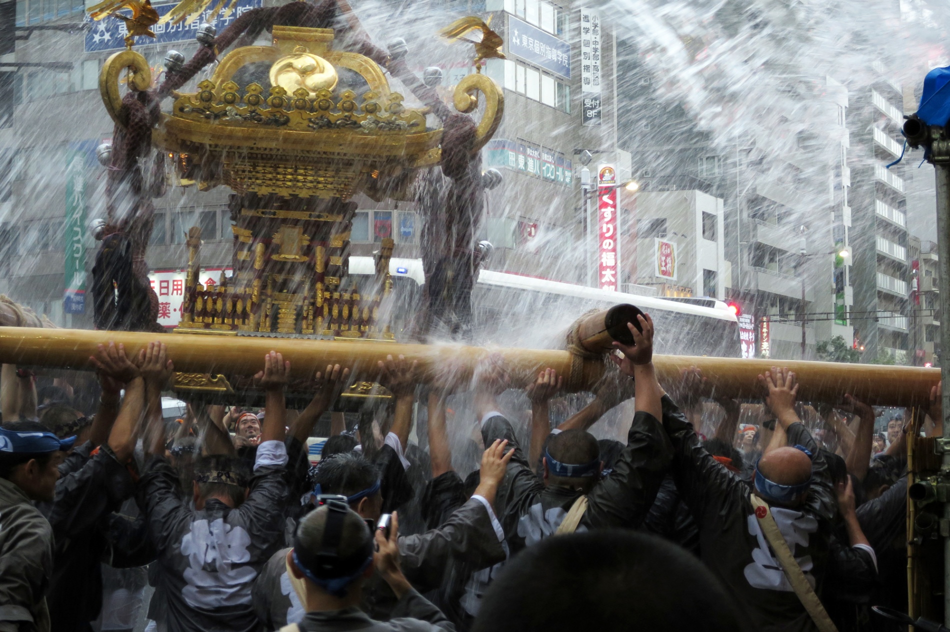 富岡八幡宮 本祭り 連合渡御 旅の途中